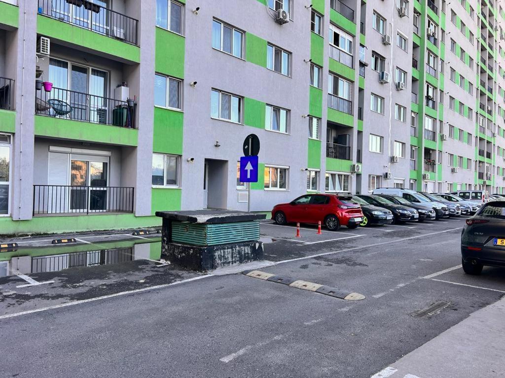One Militari Apartament Bucureşti